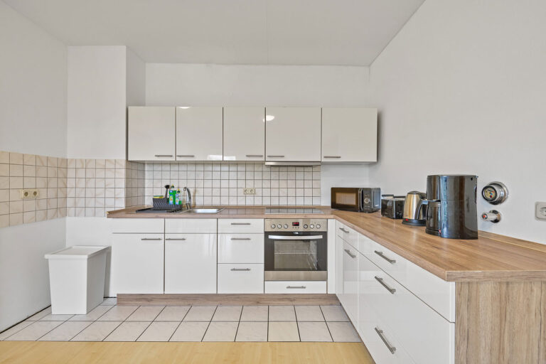 Deggendorf 3-Zimmer Wohnung für 6 Personen 1.OG DEG07