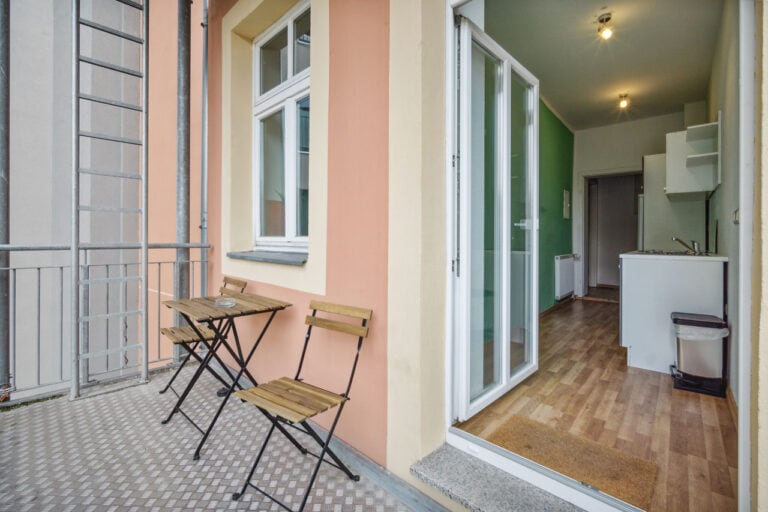 Dresden 3-Zimmer Wohnung für 5 Personen DD04
