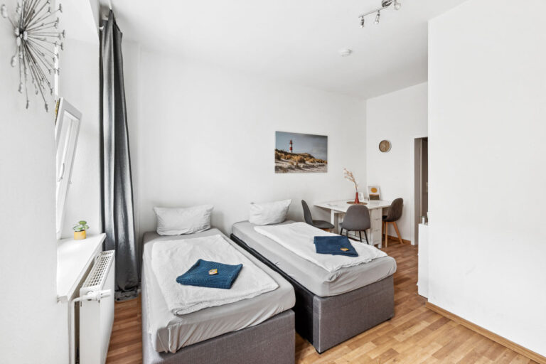 Dresden 3-Zimmer Wohnung für 5 Personen DD04