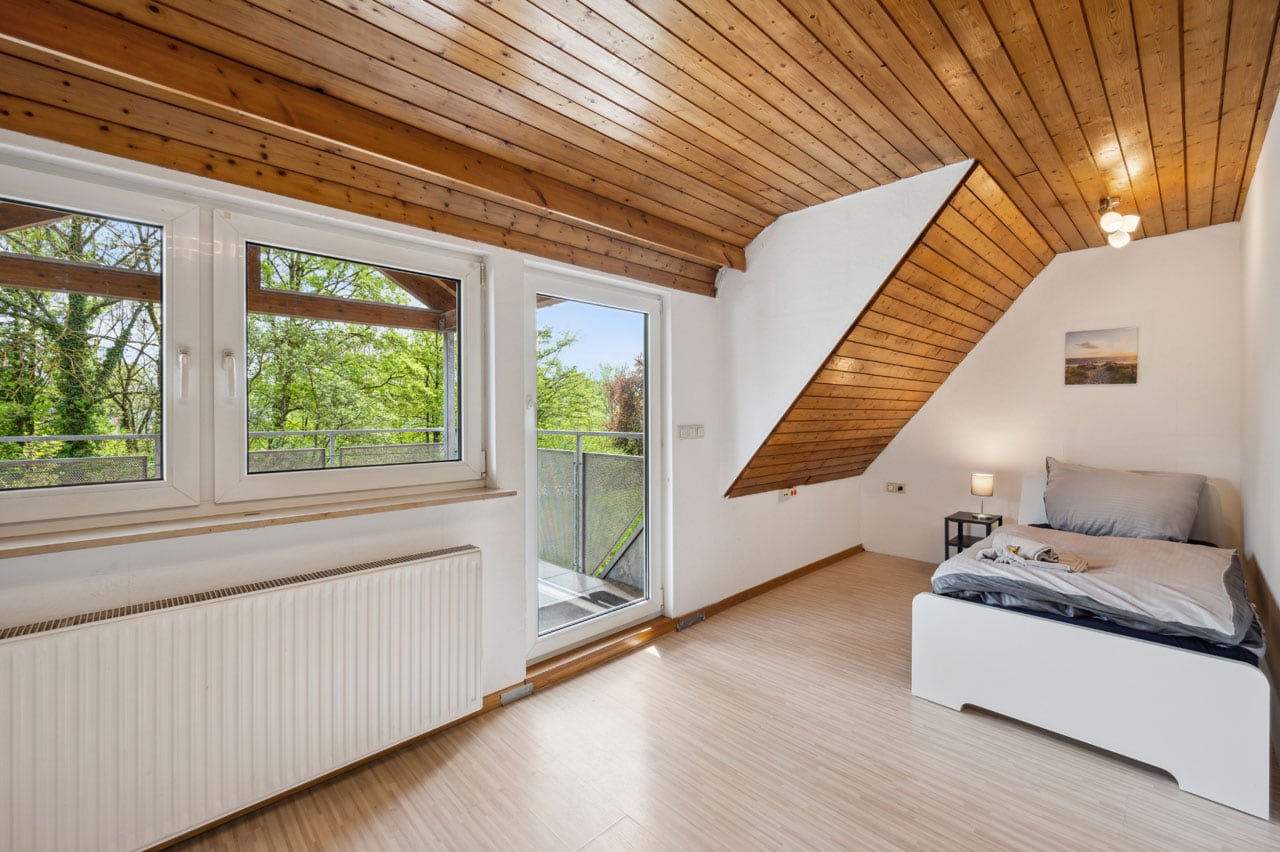 Nürtingen-Zizishausen Wohnung mit 4 Schlafzimmern NT04